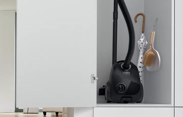 Aspirador com Saco Bosch Serie 2 Preto 3,5 L 600W