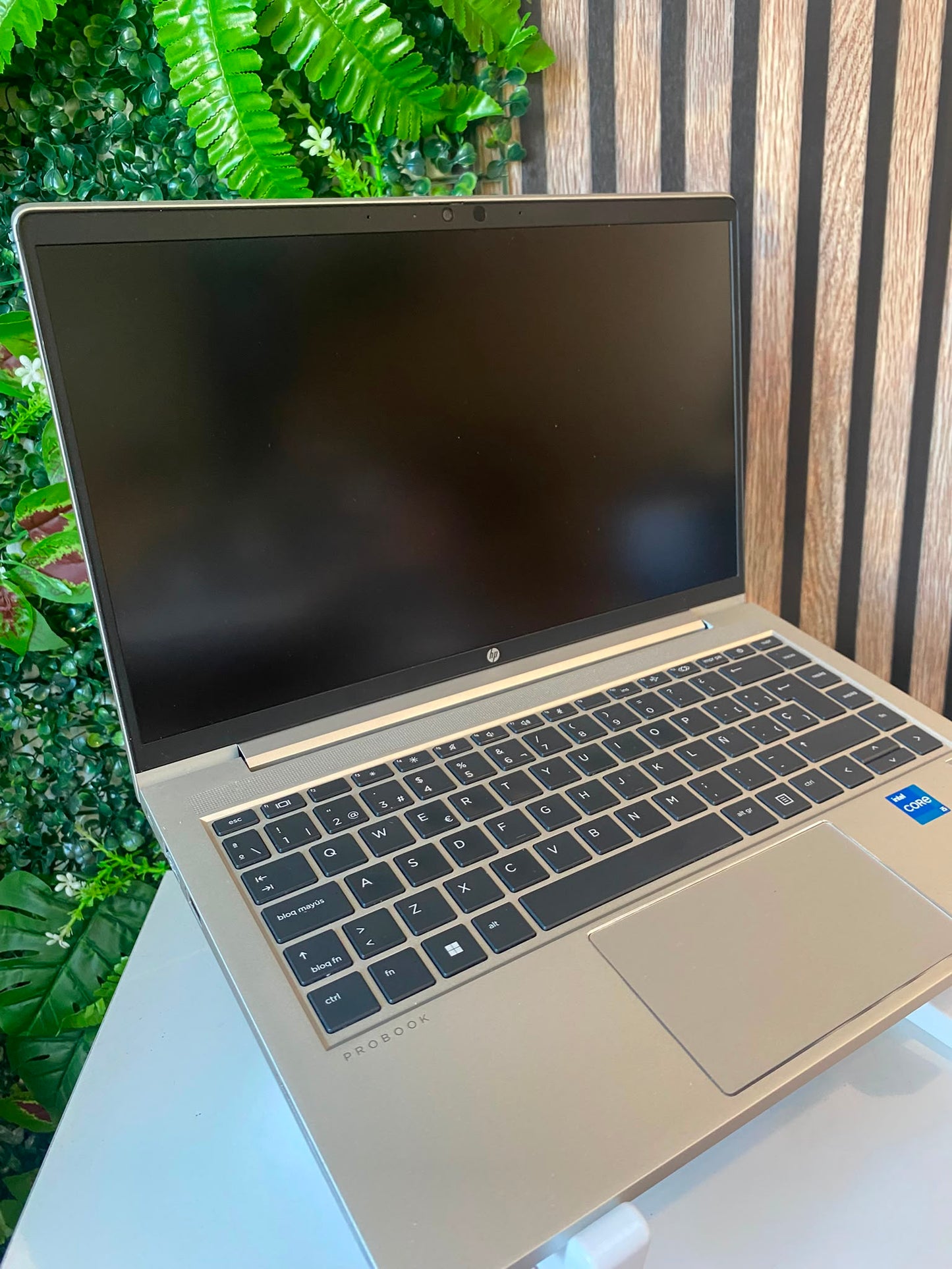 Hp Probook 640 G8 Recondicionado | I5-1135g7 | 8GB RAM | 512GB SSD | 14” | Windows 11Pro | A | 1 ANO GARANTIA