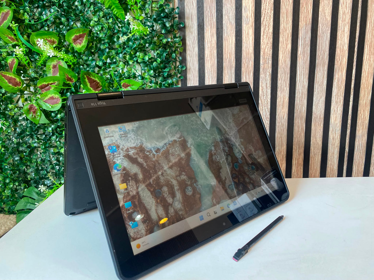 Lenovo Thinkpad Yoga 11e G5 Recondicionado | Intel Celeron N4120| 4GB RAM | 128GB SSD | 11.6” Tátil  | Windows 11 Pro Education | A | 1 ANO GARANTIA