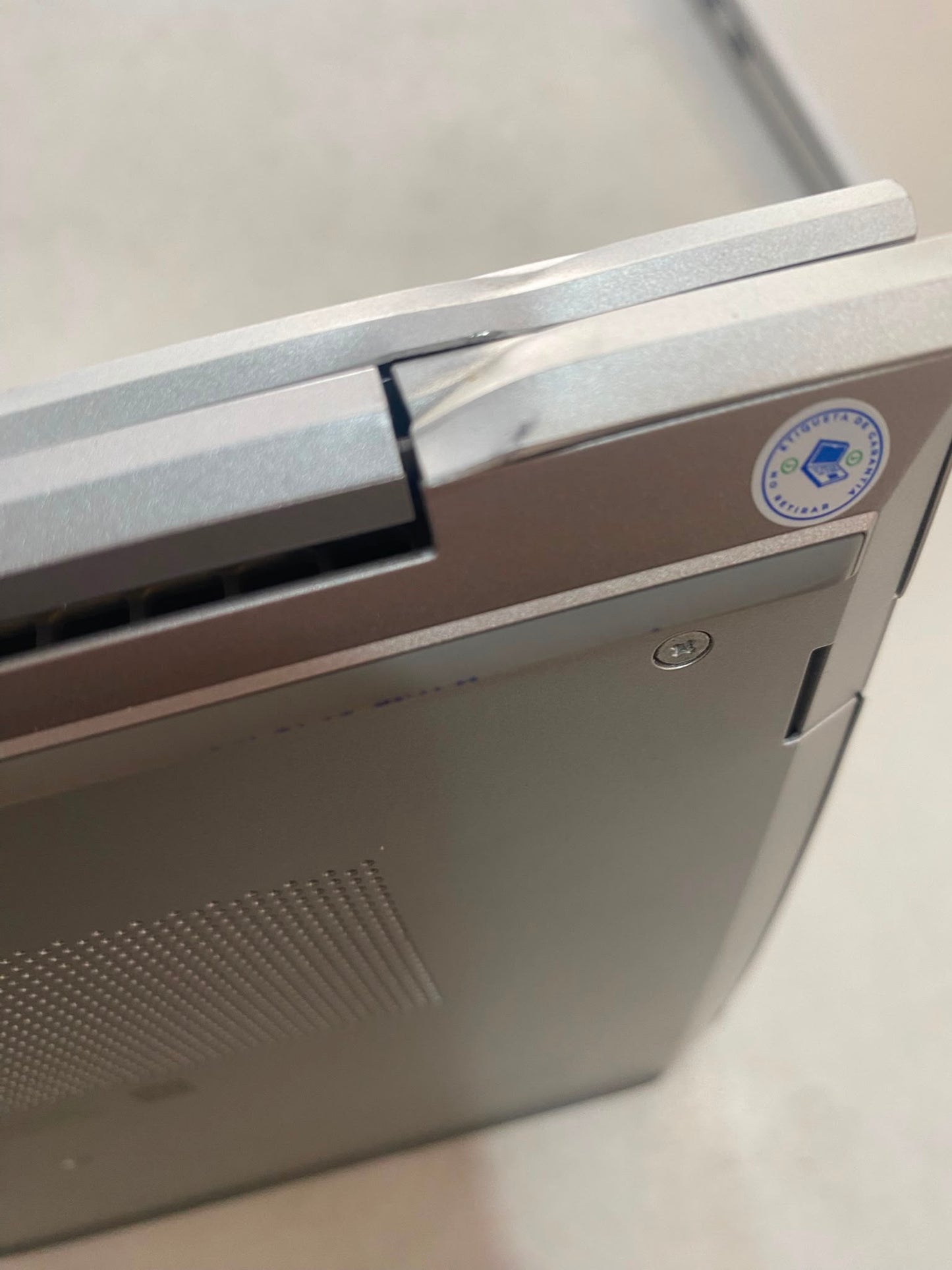 Hp Probook 640 G8 Recondicionado | I5-1135g7 | 8GB RAM | 512GB SSD | 14” | Windows 11Pro | B | 1 ANO GARANTIA