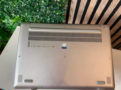Lenovo Ideapad 530s-14ikb Recondicionado Cinza | I7-8550u | Geforce Mx130 | 8GB RAM | 512GB SSD | 14” | Windows 11 Pro | B  | 1 ANO GARANTIA