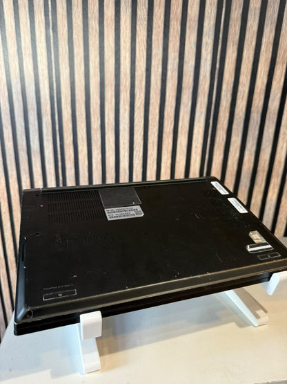 Lenovo ThinkPad E14 G3 Recondicionado | Ryzen 3 5300u 8GB/240GB 14” W11Pro B-